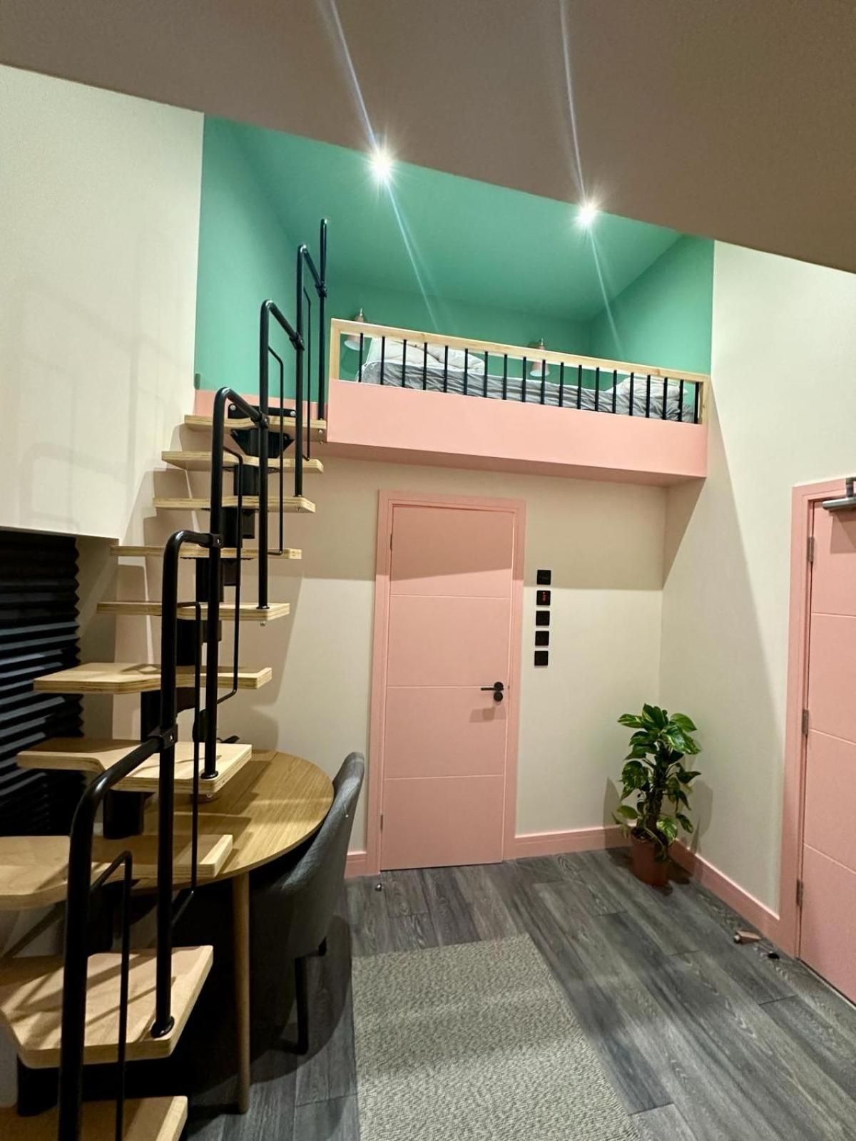Cozy En-Suite Loft In Trendy Local London Exterior photo